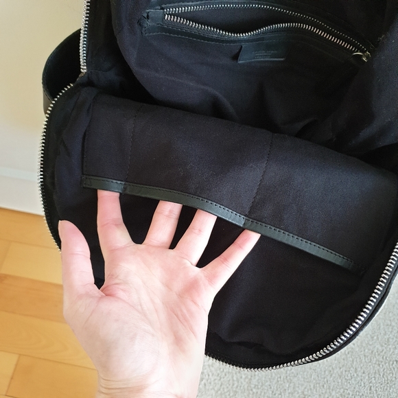 Backpack - Picture 7 of 17